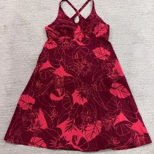 Patagonia Strappy Dress Size L Red Floral